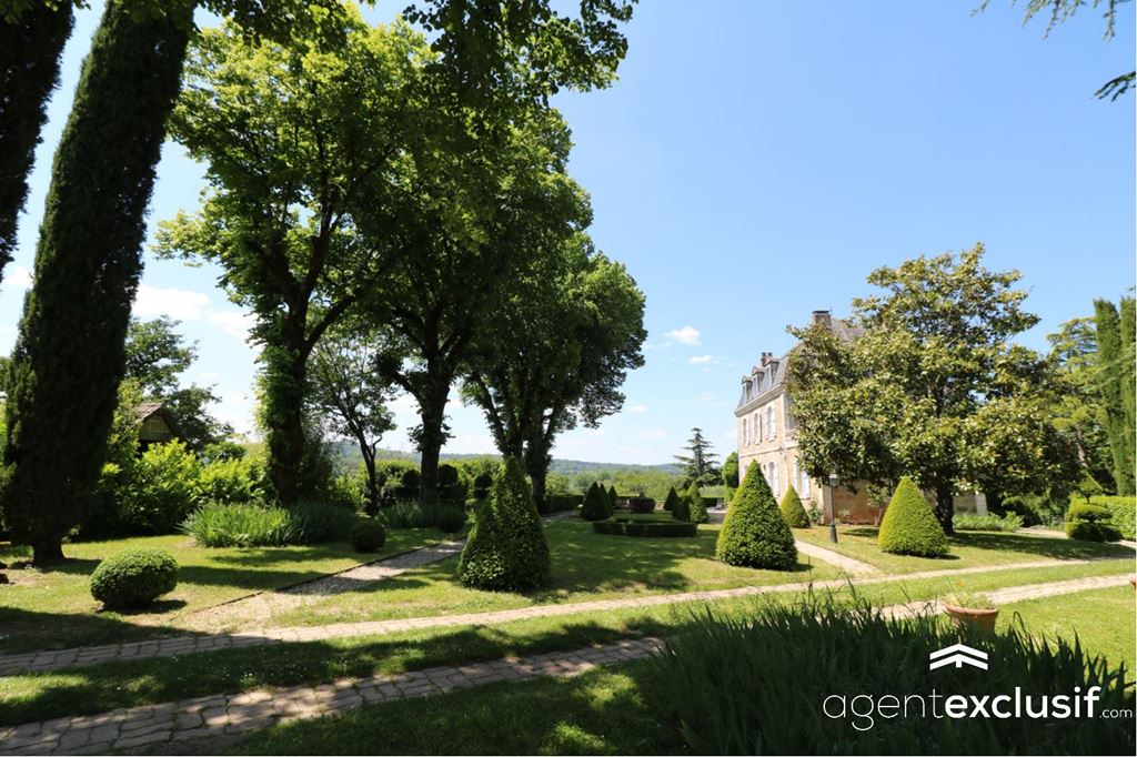 Maison de maître BRIGNAC LA PLAINE (19310) AGENT EXCLUSIF.COM