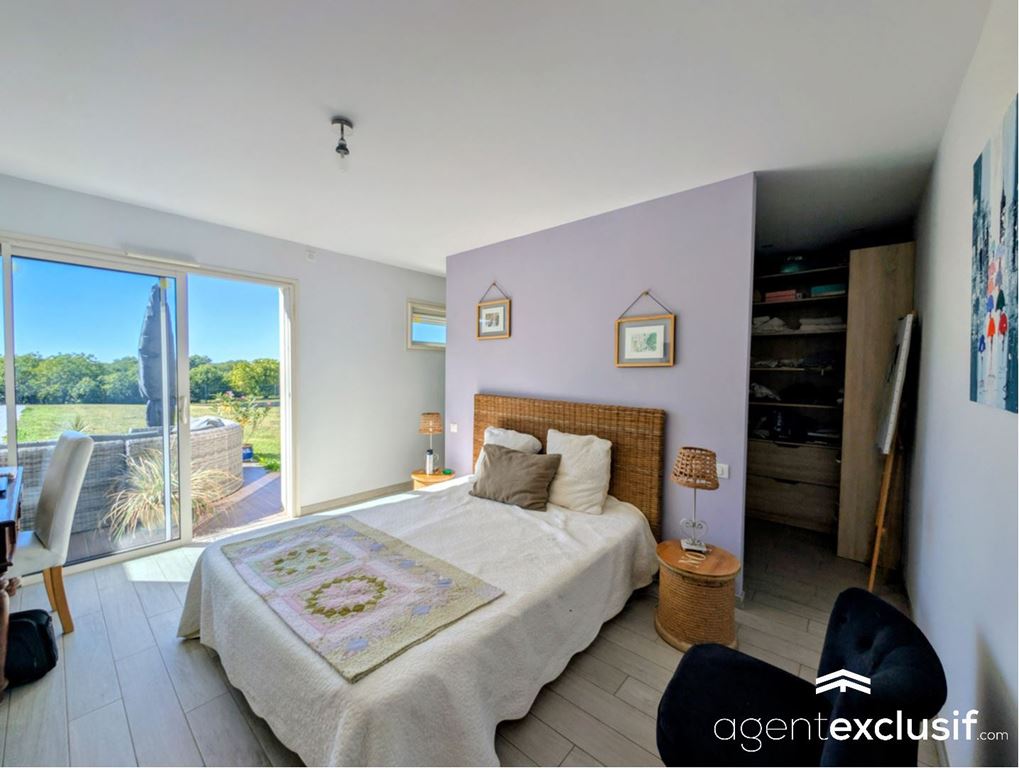 Maison d'architecte SALIGNAC EYVIGNES (24590) AGENT EXCLUSIF.COM